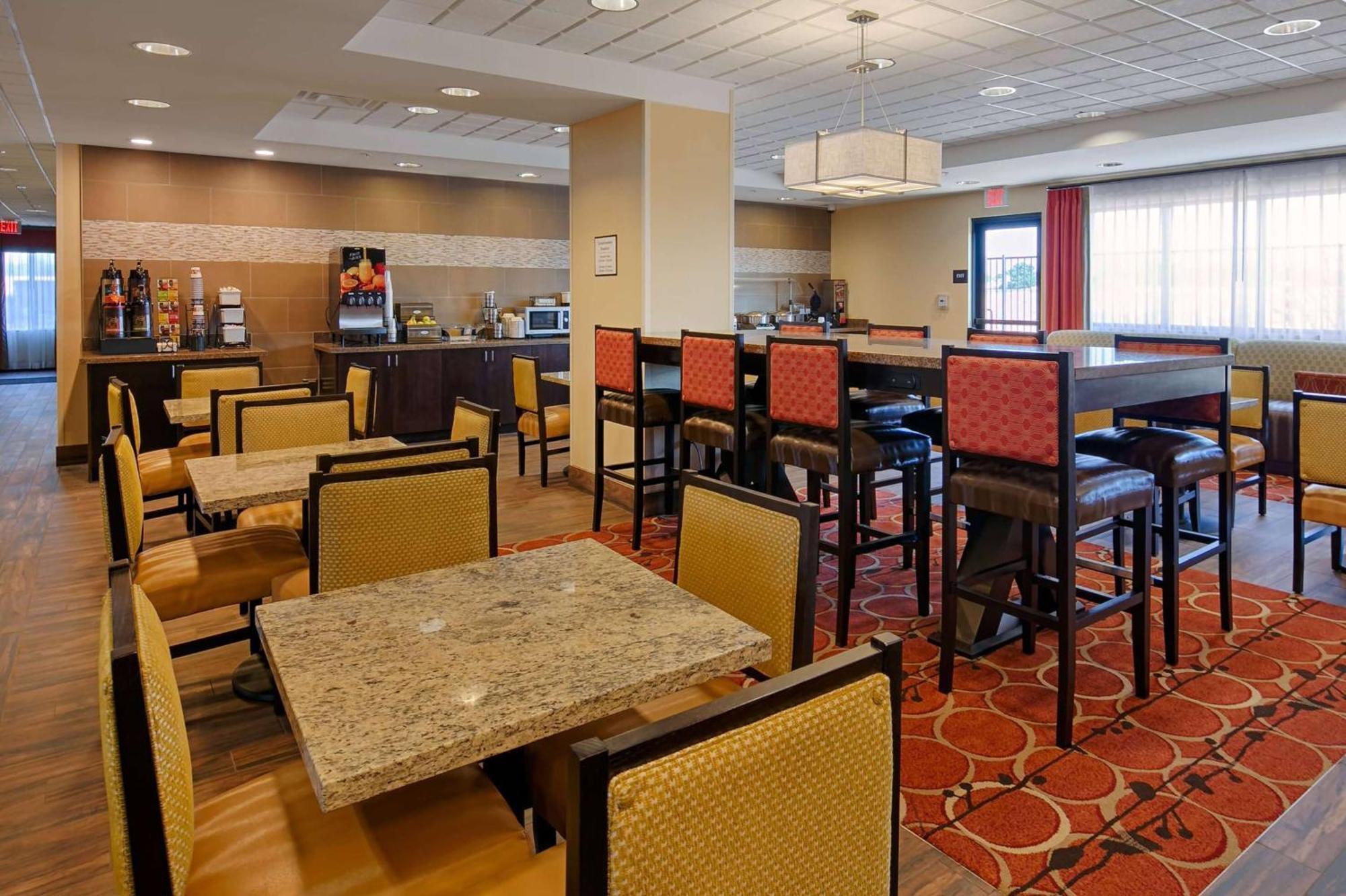 Wyndham Garden Ca Lancaster