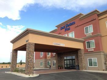Western Desert Poppy Hotel 3*