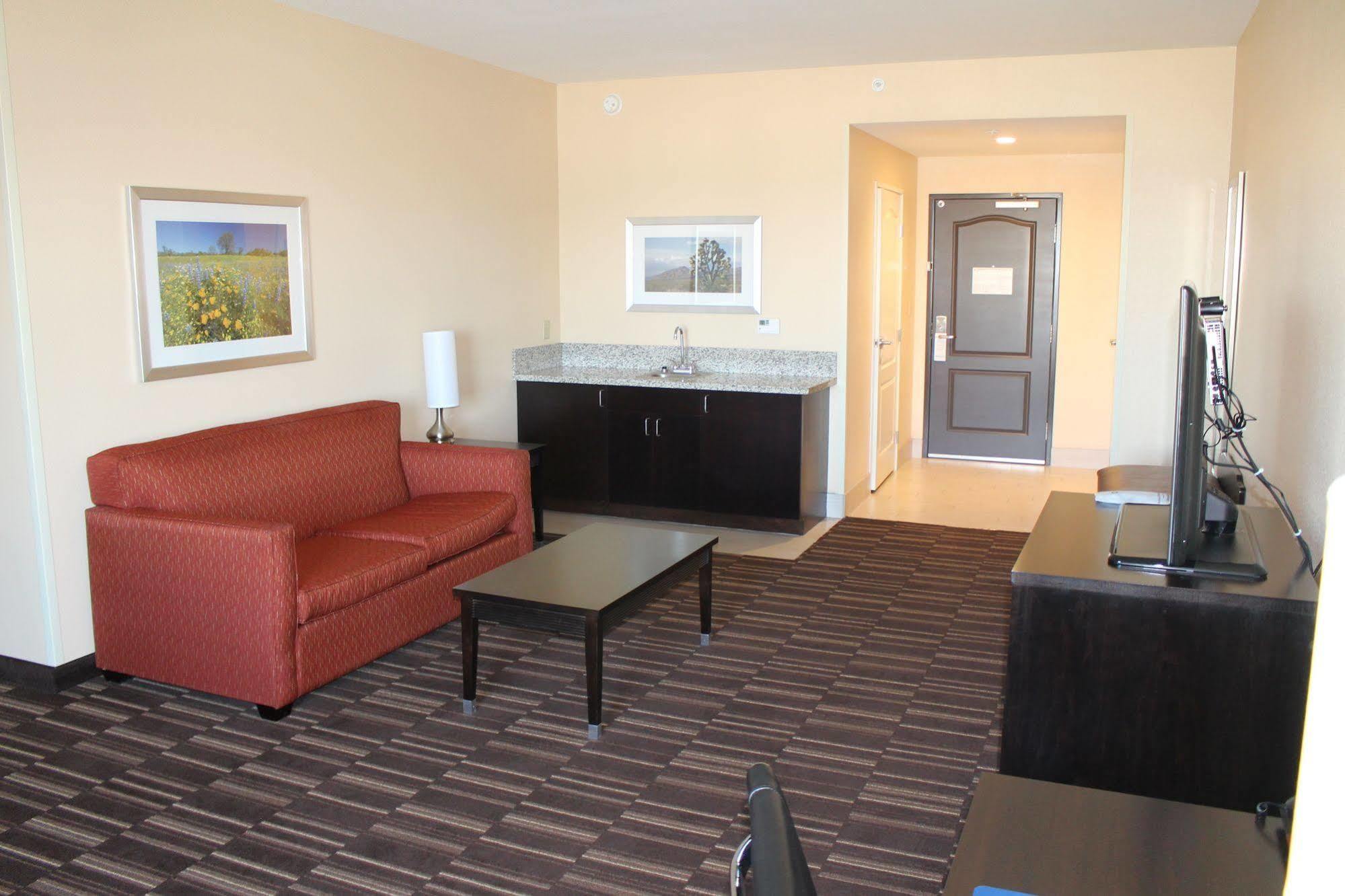 Wyndham Garden Ca Lancaster