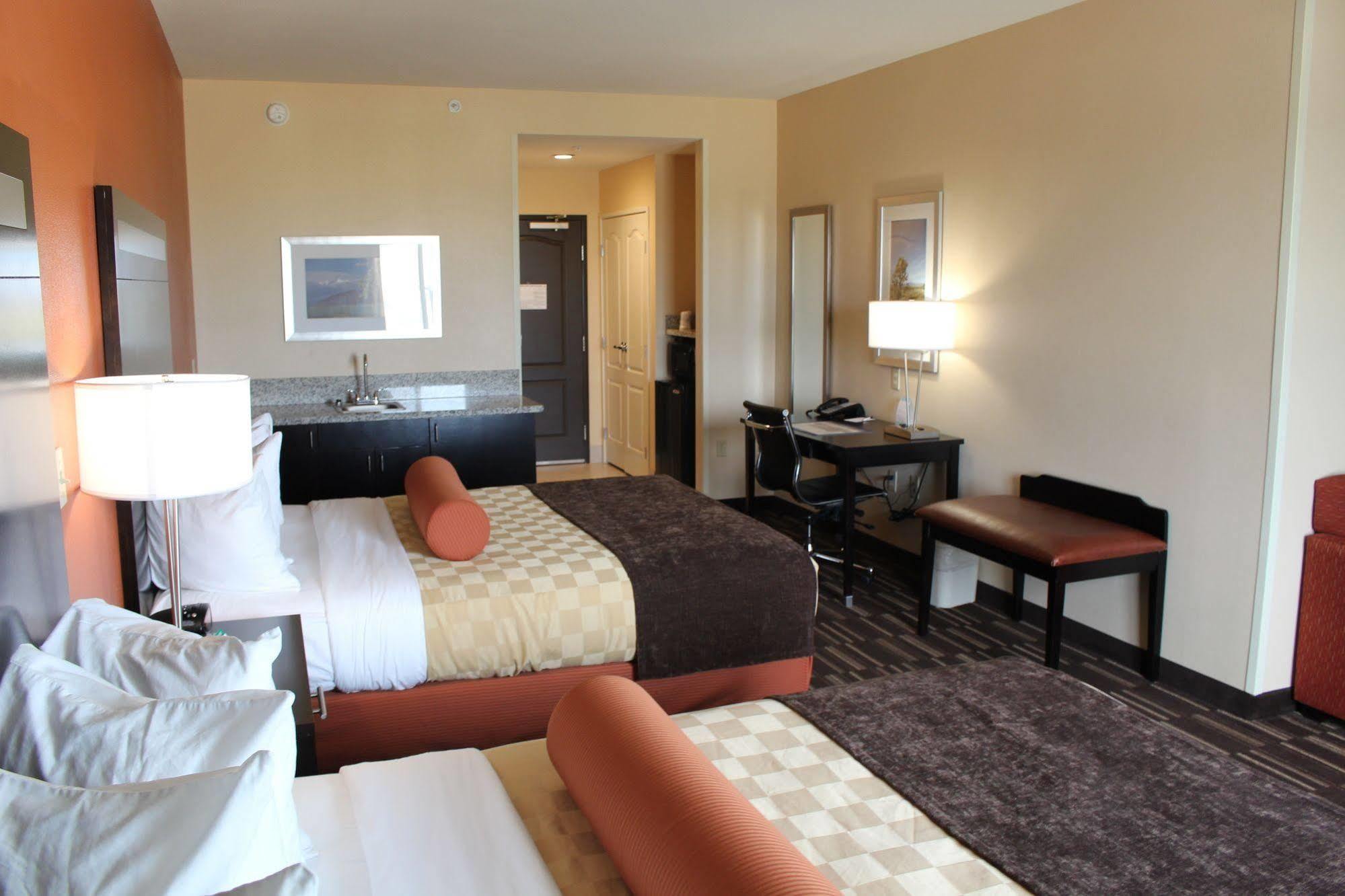 Wyndham Garden Ca