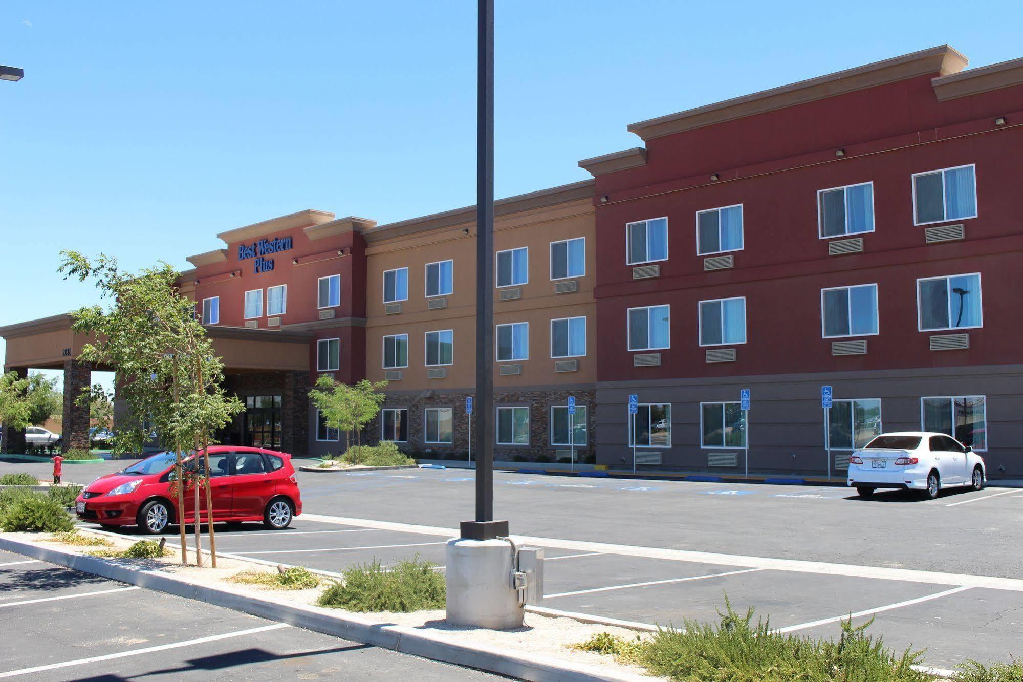 Wyndham Garden Ca 3* Lancaster