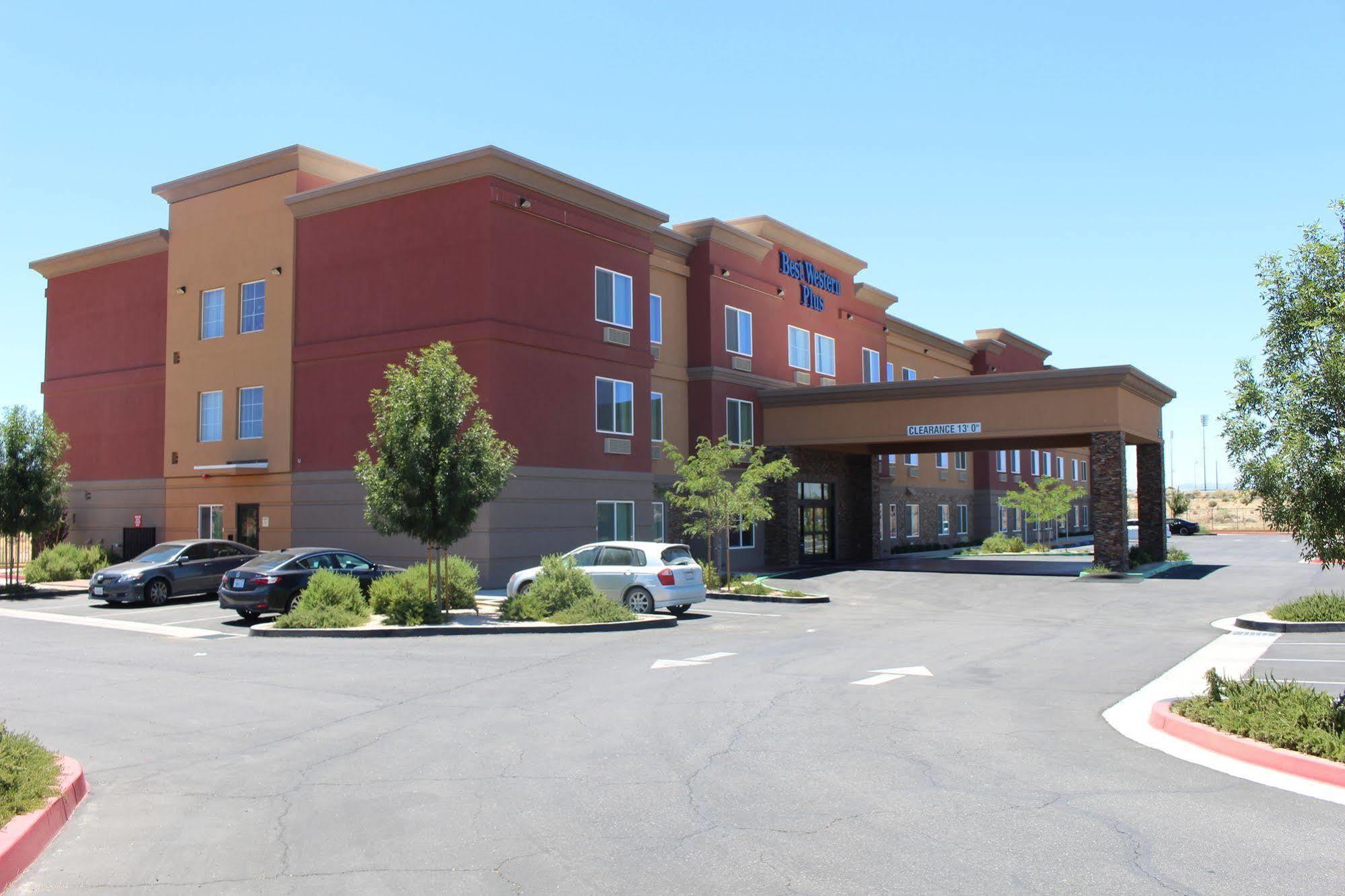 Wyndham Garden Ca 3*