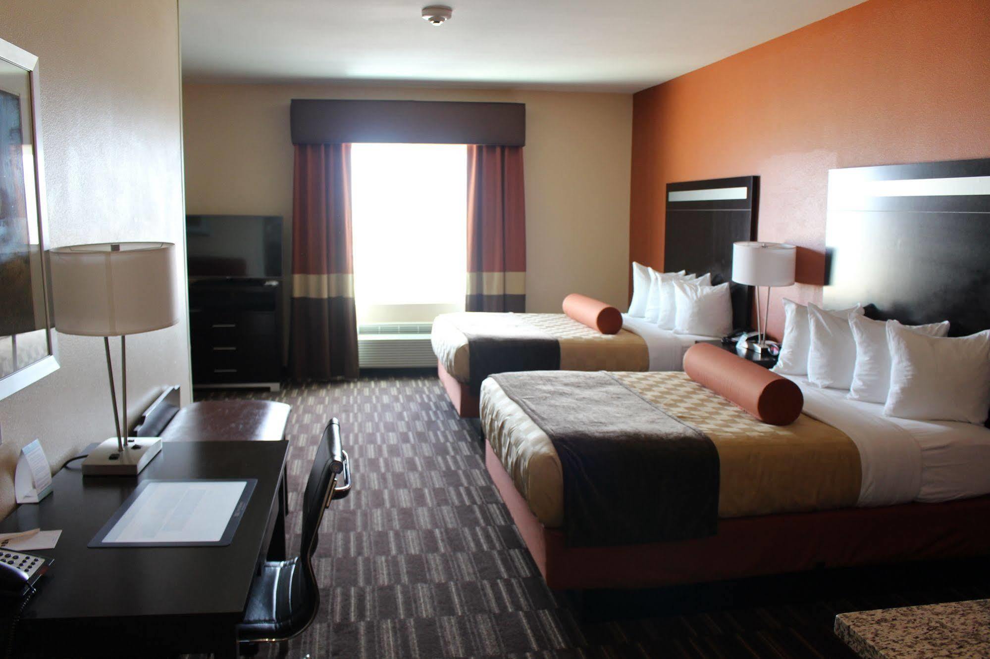 Wyndham Garden Ca 3*